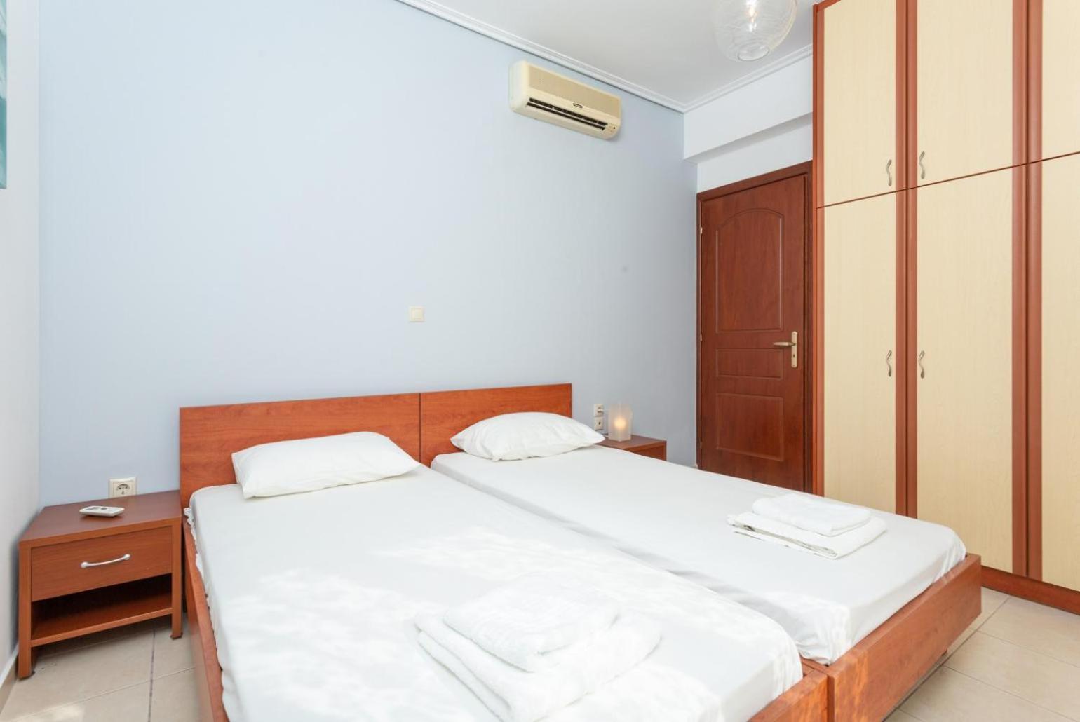 Villa Europe Ena Lakithra ภายนอก รูปภาพ
