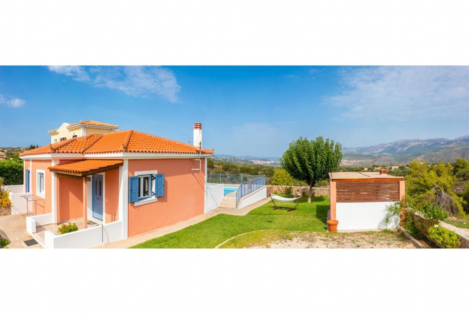 Villa Europe Ena Lakithra ภายนอก รูปภาพ